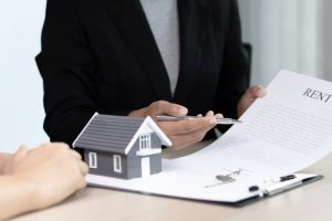 landlord responsibilities in california