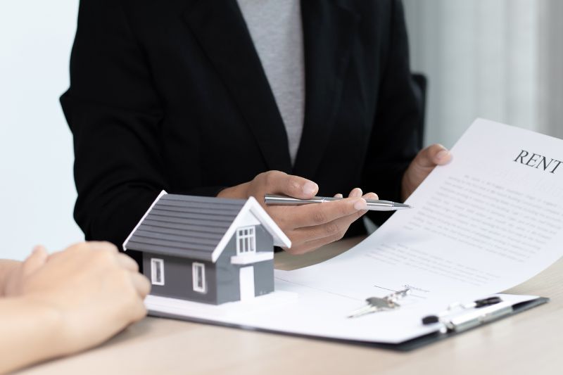 landlord responsibilities in california